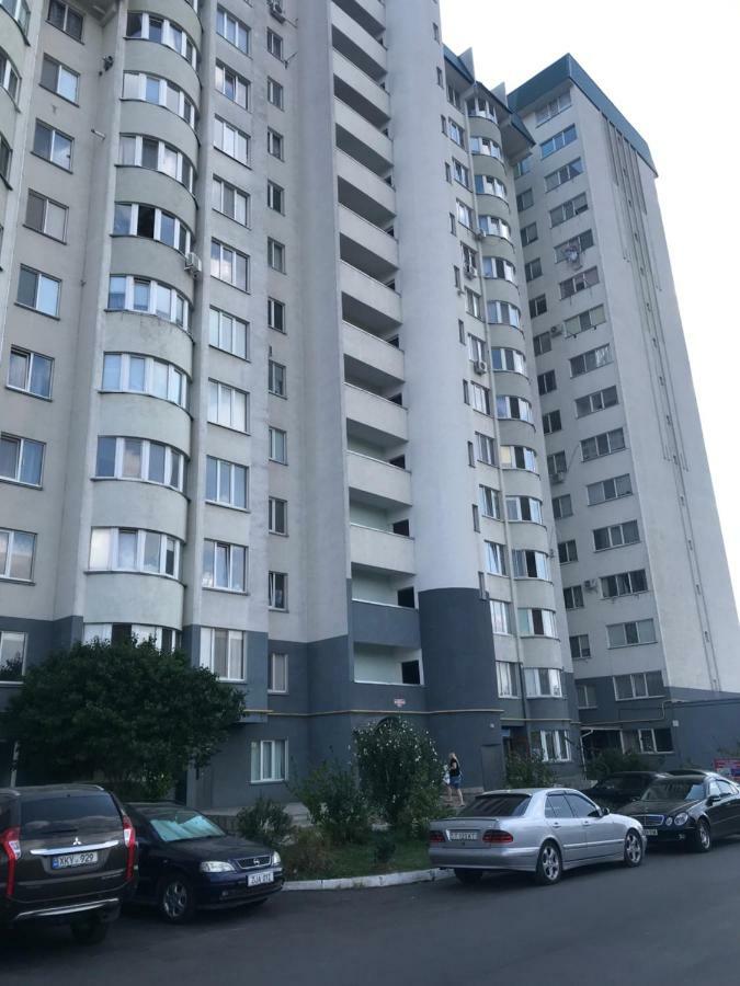Квартира В Тирасполе Bagian luar foto